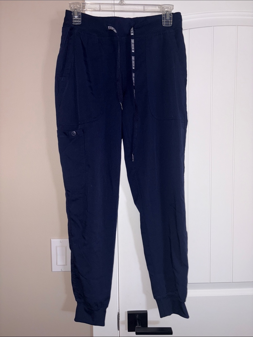 Medcouture jogger scrub pants